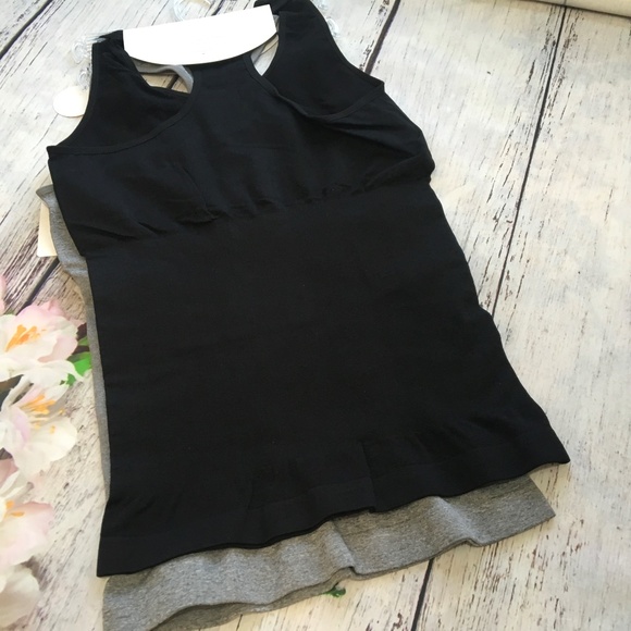 Marilyn Monroe 2 Pack Racerback Shaping Camisole - Picture 4 of 7